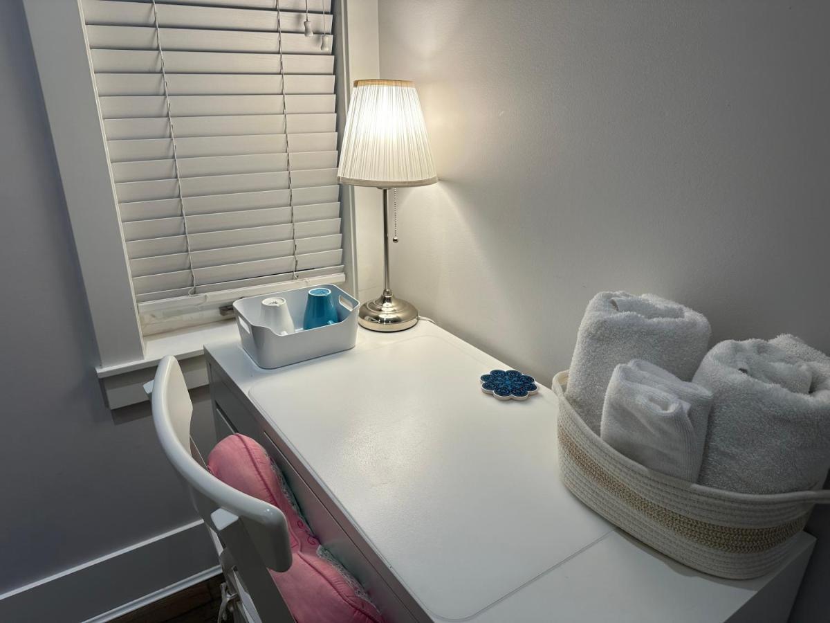 Vancouver West Cozy Retreat By Host Launch 외부 사진
